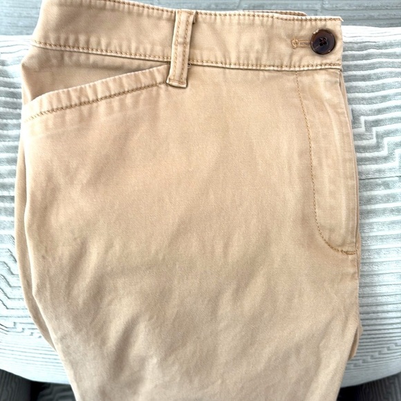 Talbots Khaki/Tan Straight Leg Chino. Size 12 Petite. Made with 2% Spandex - Picture 4 of 11